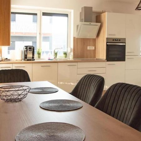 5 Dream Apartment 5 Cu Parcare Privata أرادايا المظهر الخارجي الصورة